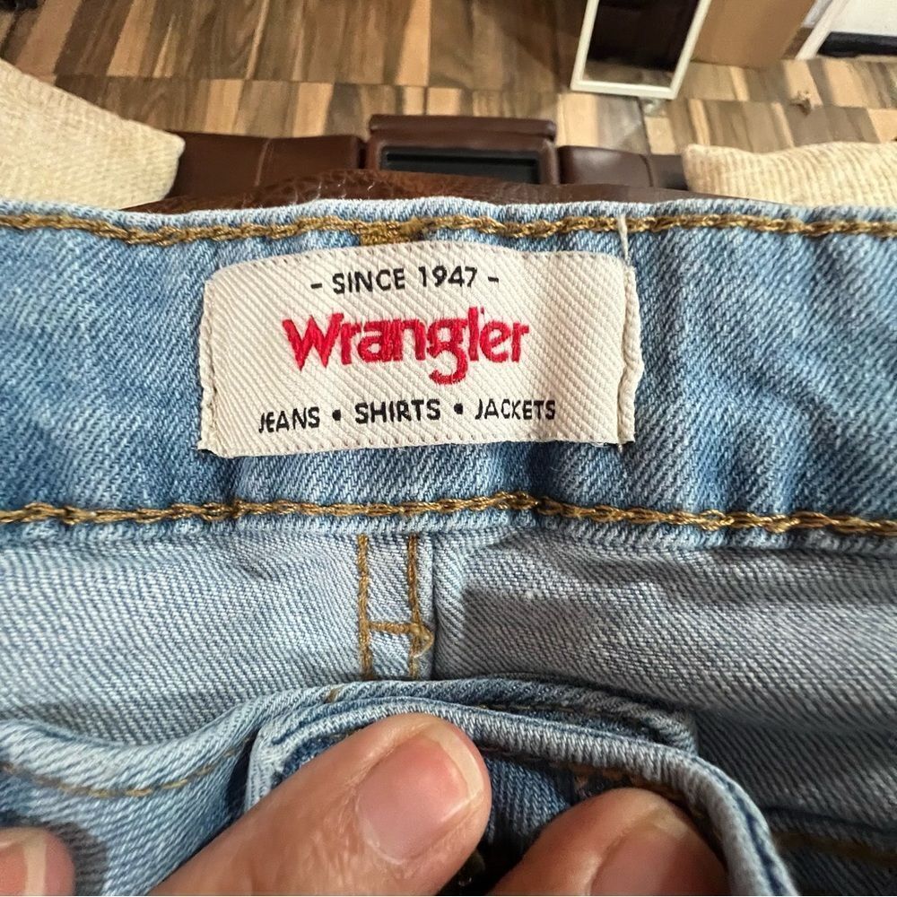 Wrangler High Rise True Straight Cropped Light Blue Women’s Plus Jeans Sz 16/26 - Picture 12 of 13